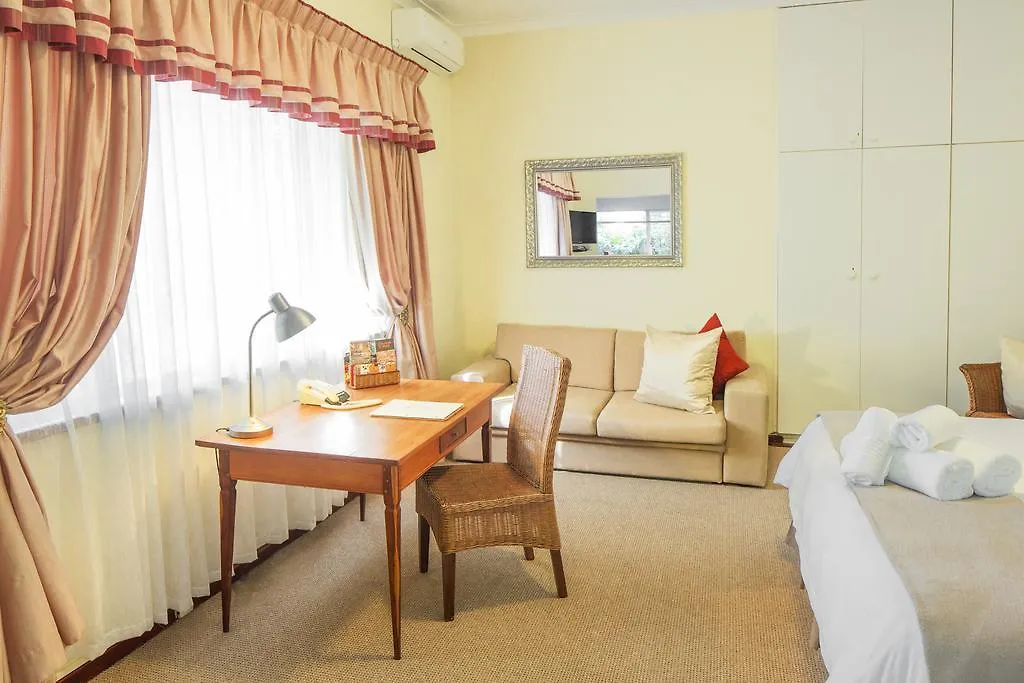 Kingfisher Guesthouse Port Elizabeth